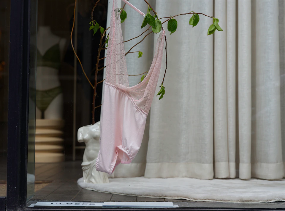 Vidi aliquid (2016 - ~) — photograph 79 of 92